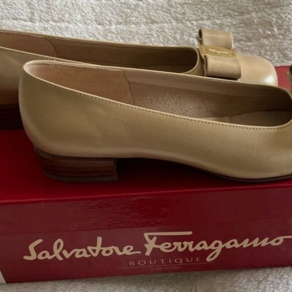 Brand New Salvatore Ferragamo liceo Women sz 5.5 b Tan Deserto Calf shoes - Picture 2 of 9